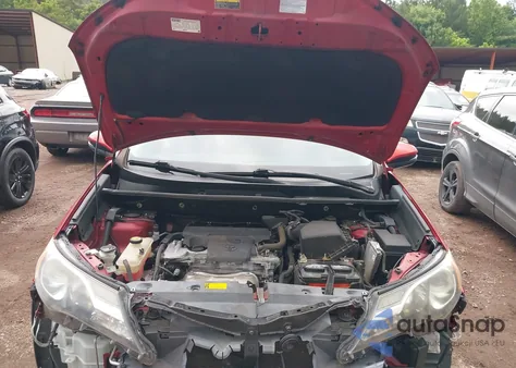 2015 Toyota Rav4 Limited z USA, uszkodzony, nr VIN 2T3YFREV9FW198799